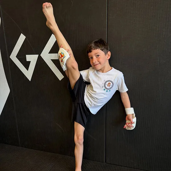 AGOGE Minis | 3-6 Jahre: Selbstverteidigung & Kampfsport