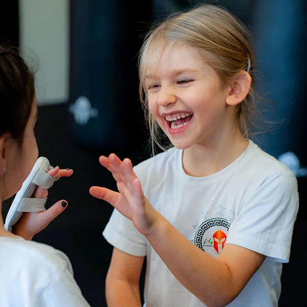 AGOGE Minis | 3-6 Jahre: Selbstverteidigung & Kampfsport